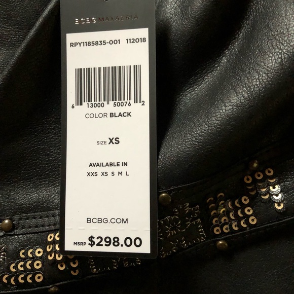 Off the shoulder top - Picture 2 of 4